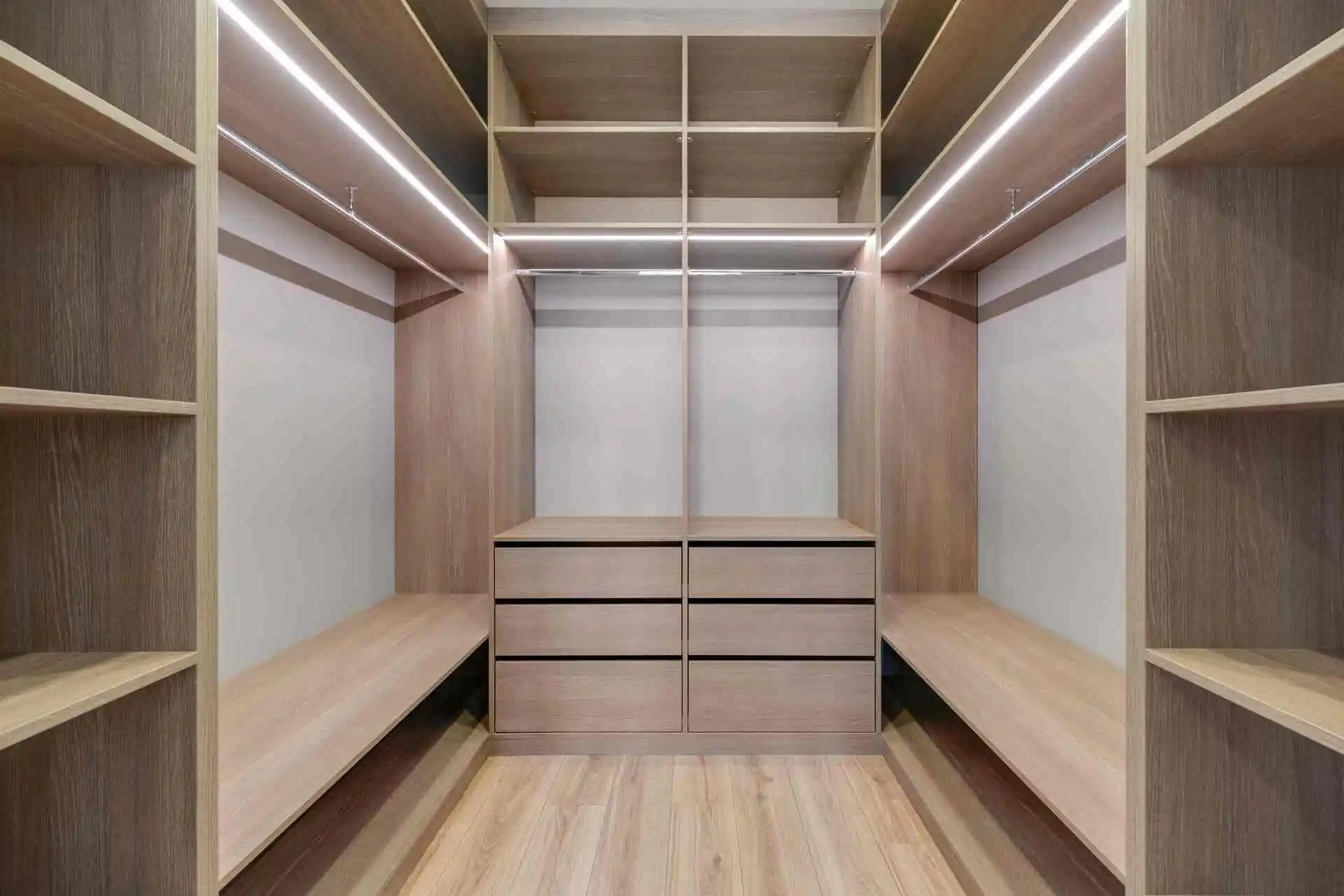 Walk in Closet de madera